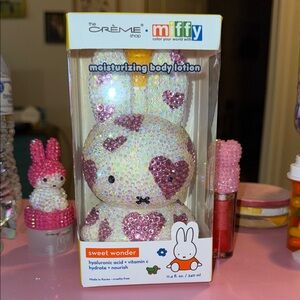 Custom bling Crème Shop Miffy lotion